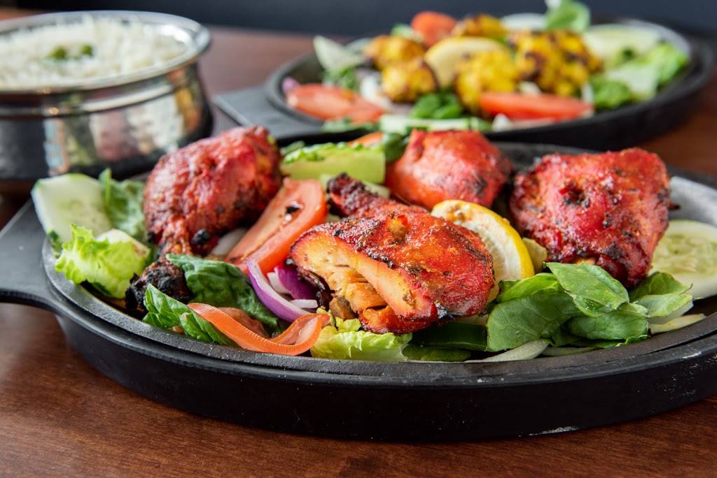 India Palace Uptown | restaurant | 2546 Hennepin Ave, Minneapolis, MN 55405, USA | 6123775000 OR +1 612-377-5000