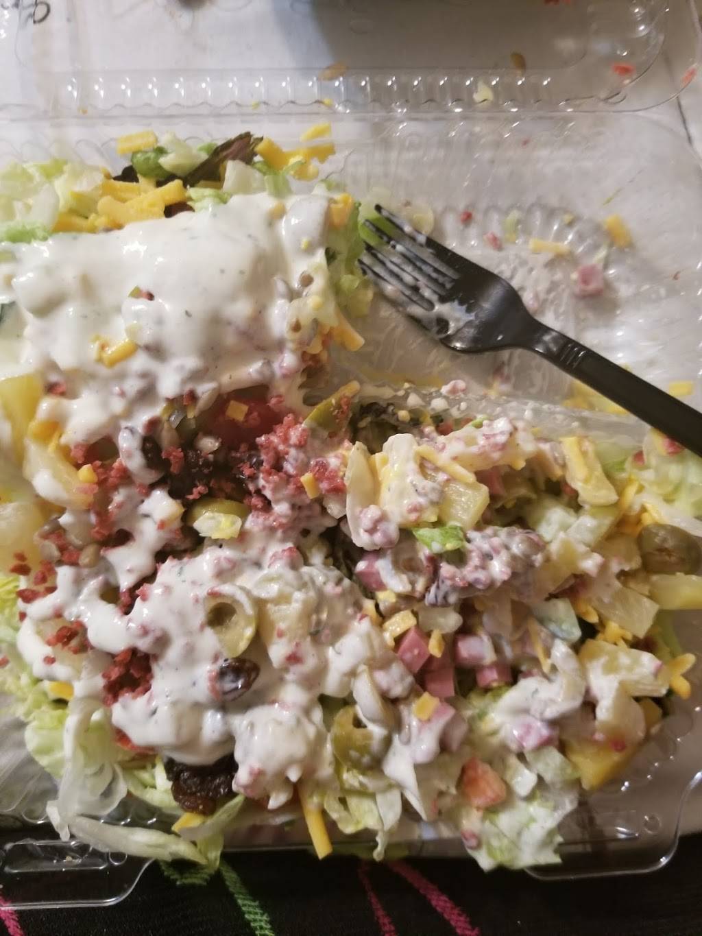 Mazzios Italian Eatery | meal delivery | 1040 US 49, Richland, MS 39218, USA | 6019366160 OR +1 601-936-6160