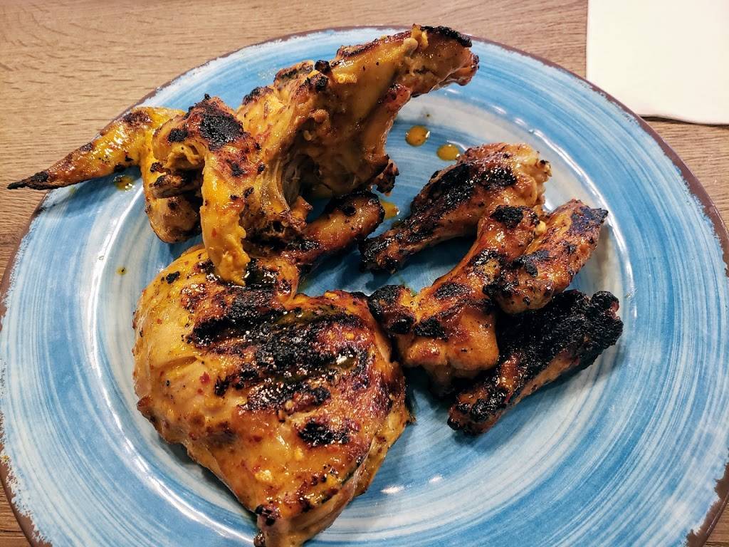 Portos Peri Peri | restaurant | 2625 Town Center Blvd N, Sugar Land, TX 77479, USA | 8325320680 OR +1 832-532-0680