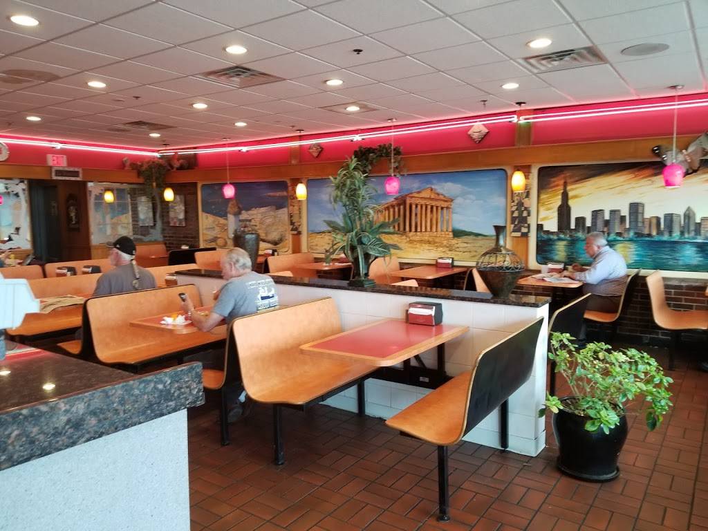 Brandys Gyros | restaurant | 584 E Oakton St, Des Plaines, IL 60018, USA | 8472991990 OR +1 847-299-1990