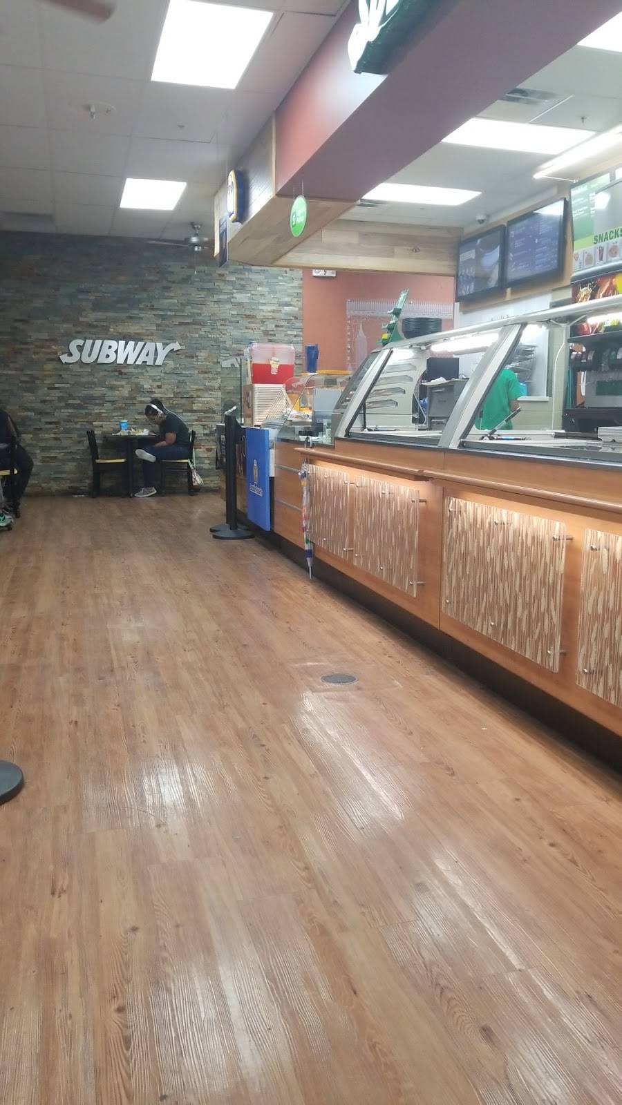 Subway | restaurant | 301 South State Road 7, Hollywood, FL 33023, USA | 9549631010 OR +1 954-963-1010