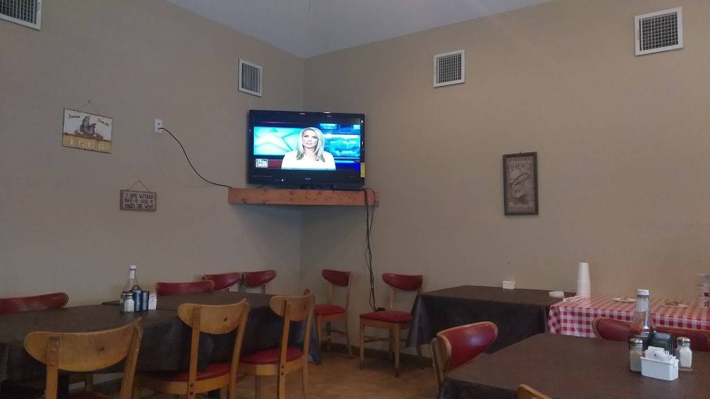 Lighthouse BBQ Cafe | restaurant | 18411 TX-60, Bay City, TX 77414, USA | 9798632328 OR +1 979-863-2328