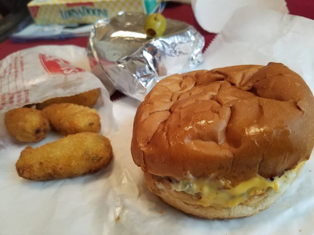 Swensons (West Akron) Drive-In Restaurant | restaurant | 40 S Hawkins Ave, Akron, OH 44313, USA | 3308648416 OR +1 330-864-8416