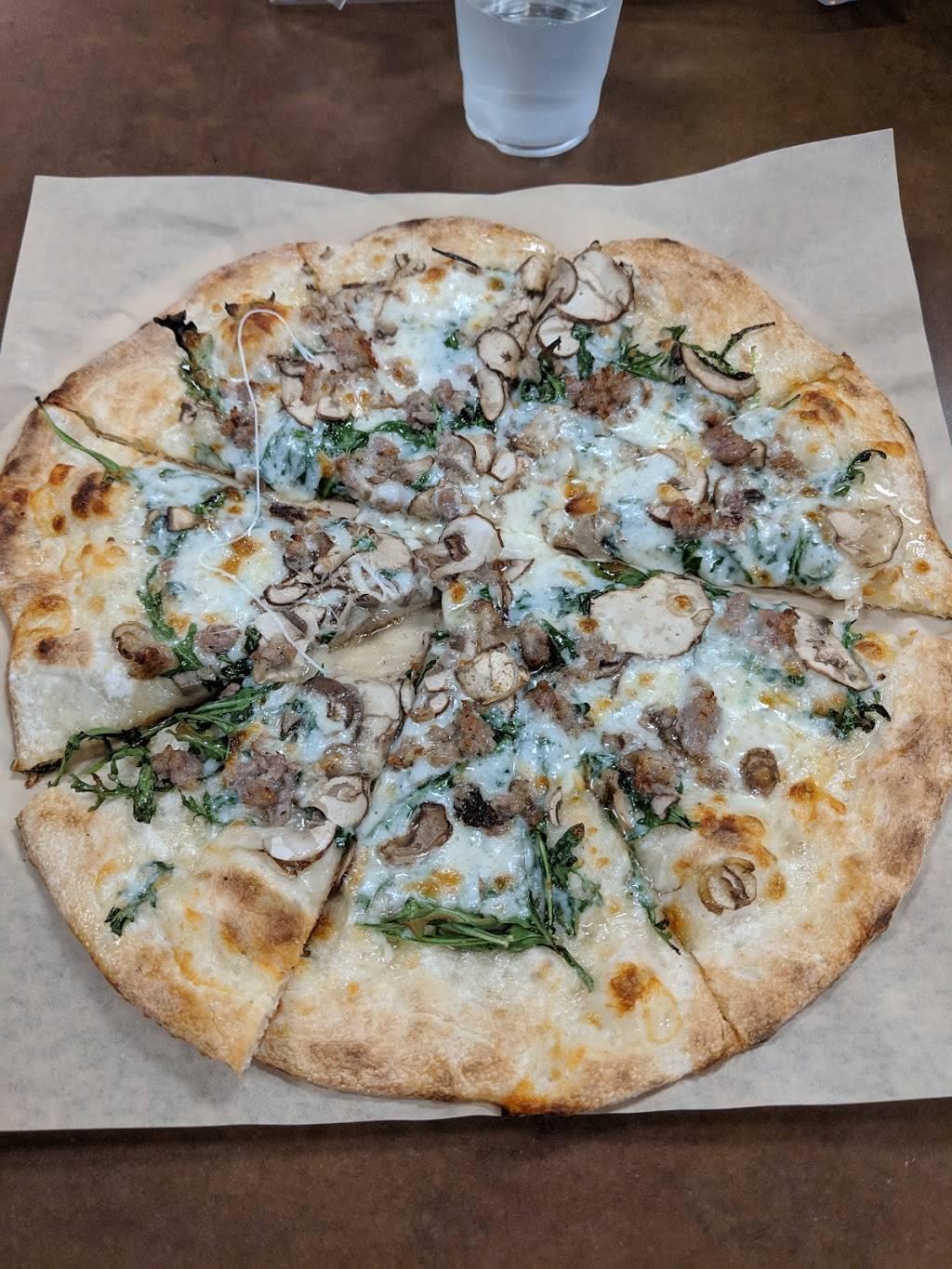 Cloud 9 Pizzeria | restaurant | 2062 First St, Livermore, CA 94550, USA | 9252949787 OR +1 925-294-9787