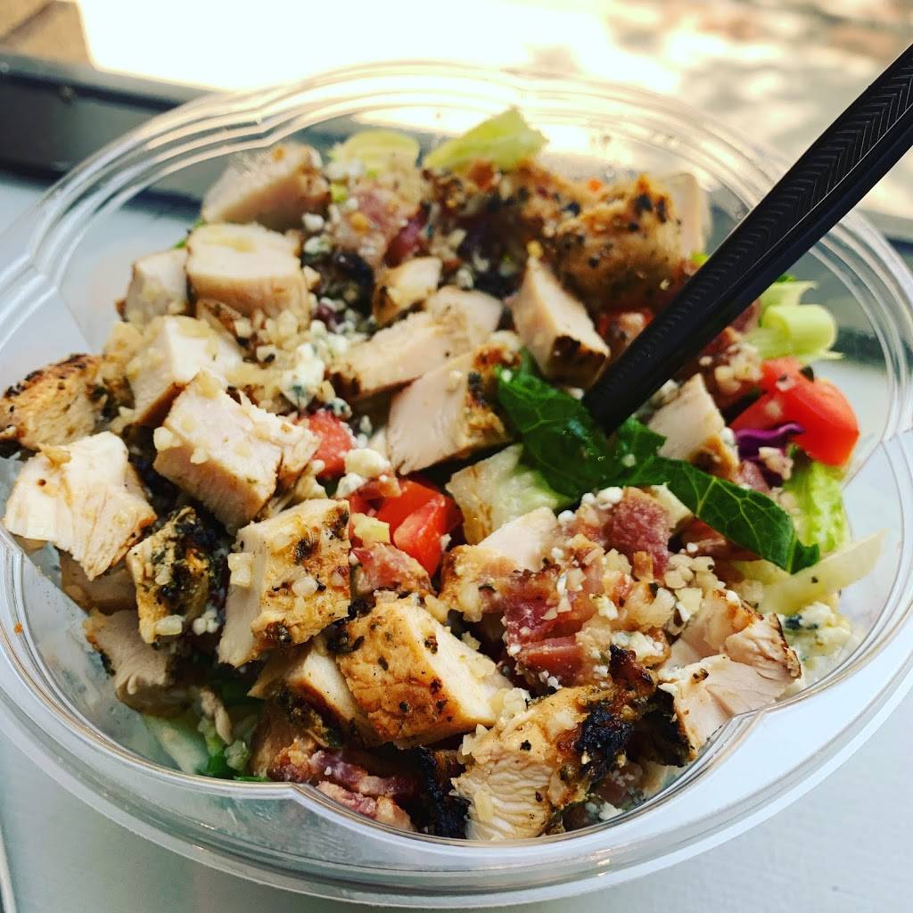 Gianna’s Italian Beef | restaurant | 375 3rd St SE, Cedar Rapids, IA 52401, USA | 3192002994 OR +1 319-200-2994