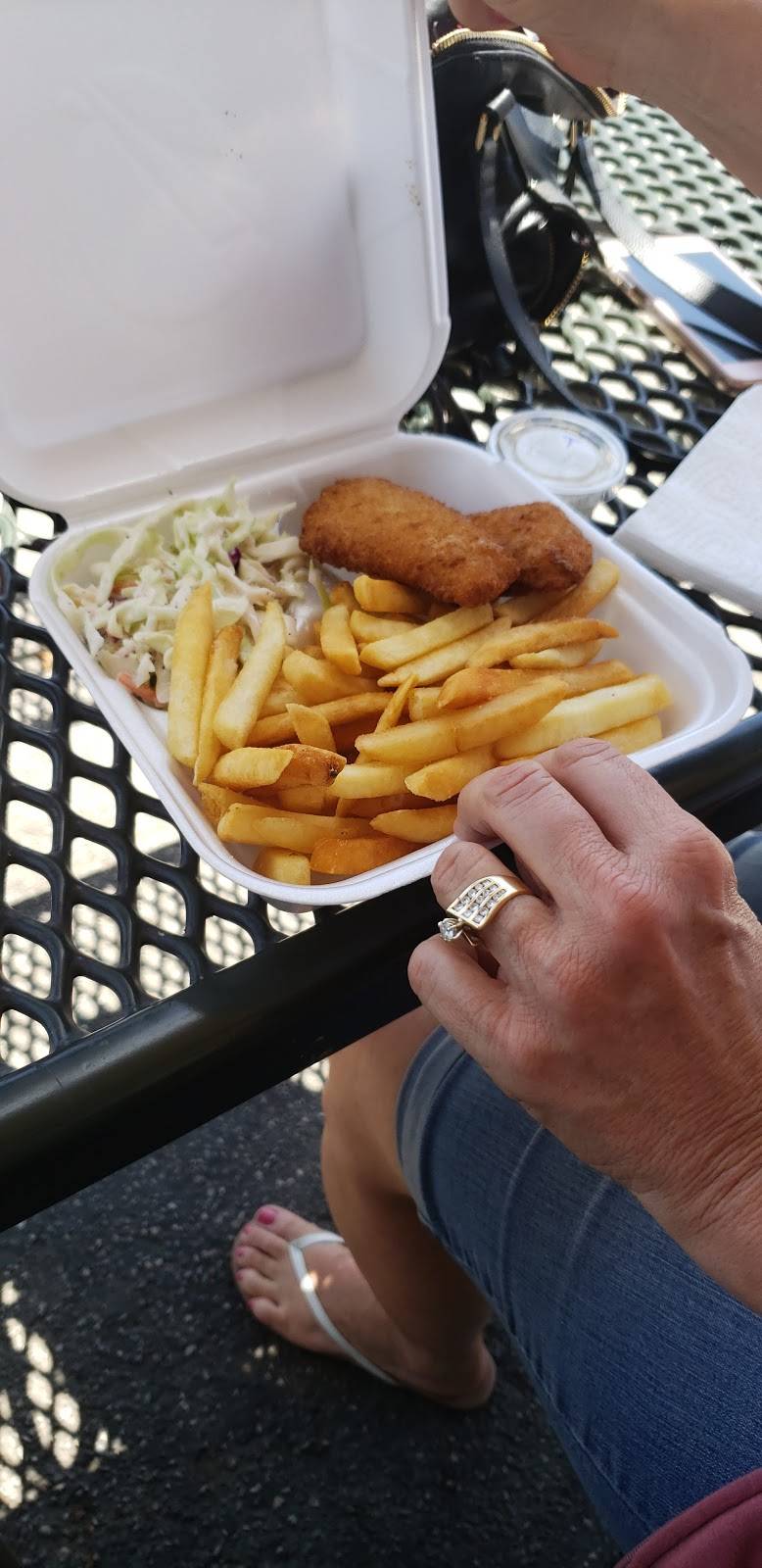 Burger Basket | restaurant | 501 W Duarte Rd, Monrovia, CA 91016, USA | 6263573514 OR +1 626-357-3514