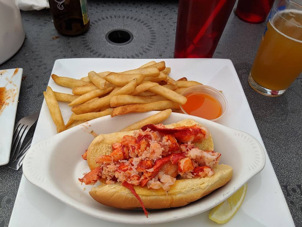 Hot Rod Cafe | restaurant | 114 Bank St, New London, CT 06320, USA | 8604472320 OR +1 860-447-2320