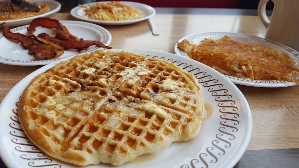 Waffle House | meal takeaway | 7414 Strawberry Plains Pike, Knoxville, TN 37924, USA | 8659322454 OR +1 865-932-2454