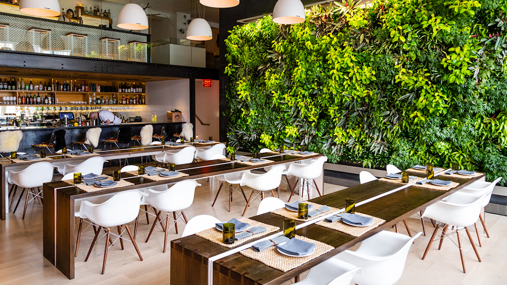 Fish Nor Fowl | restaurant | 5523 Penn Ave, Pittsburgh, PA 15206, USA | 4124604644 OR +1 412-460-4644