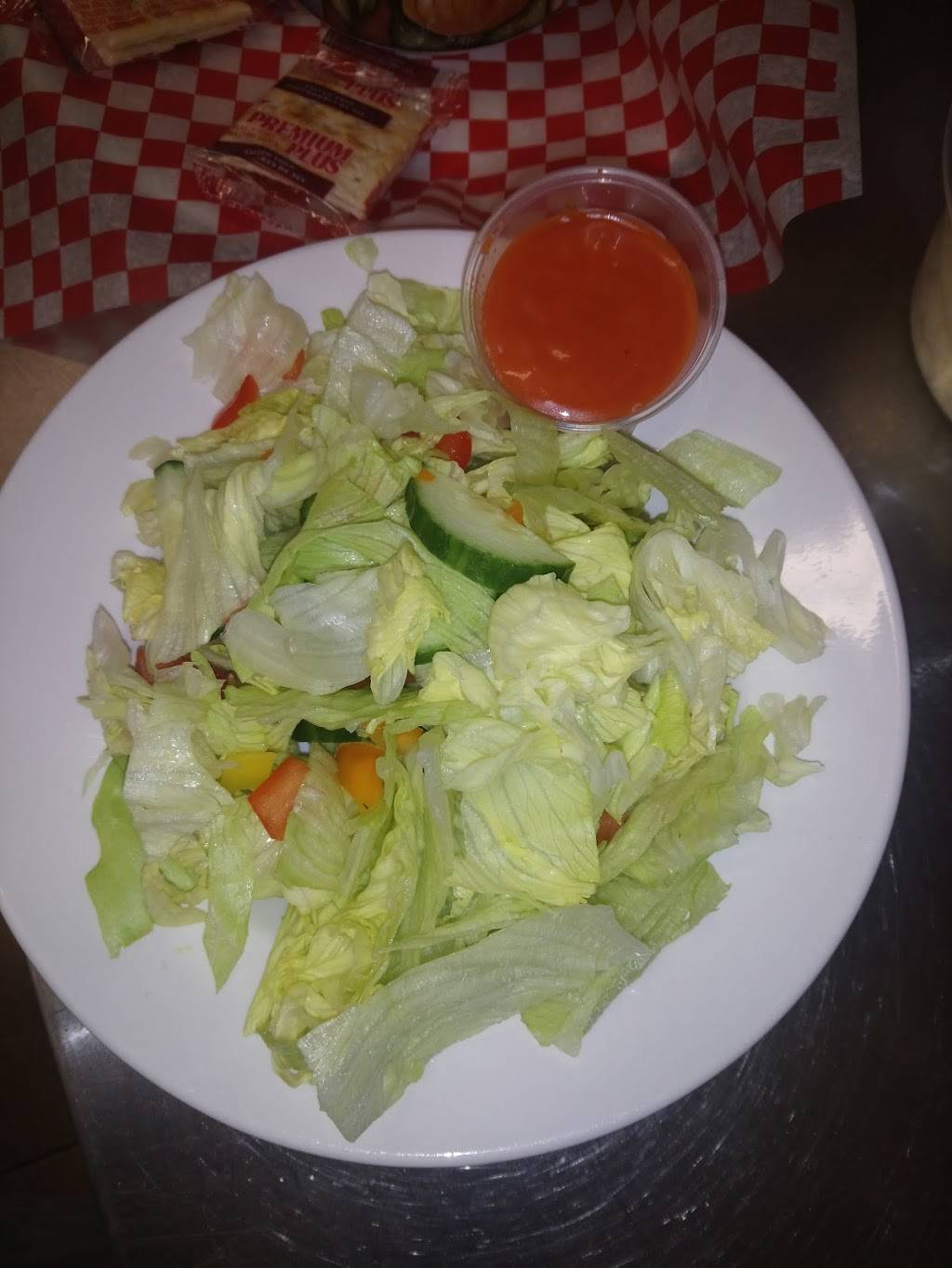 My Neighbourhood Bar & Grill | restaurant | 794 Concession St, Hamilton, ON L8V 1C9, Canada | 9053859999 OR +1 905-385-9999