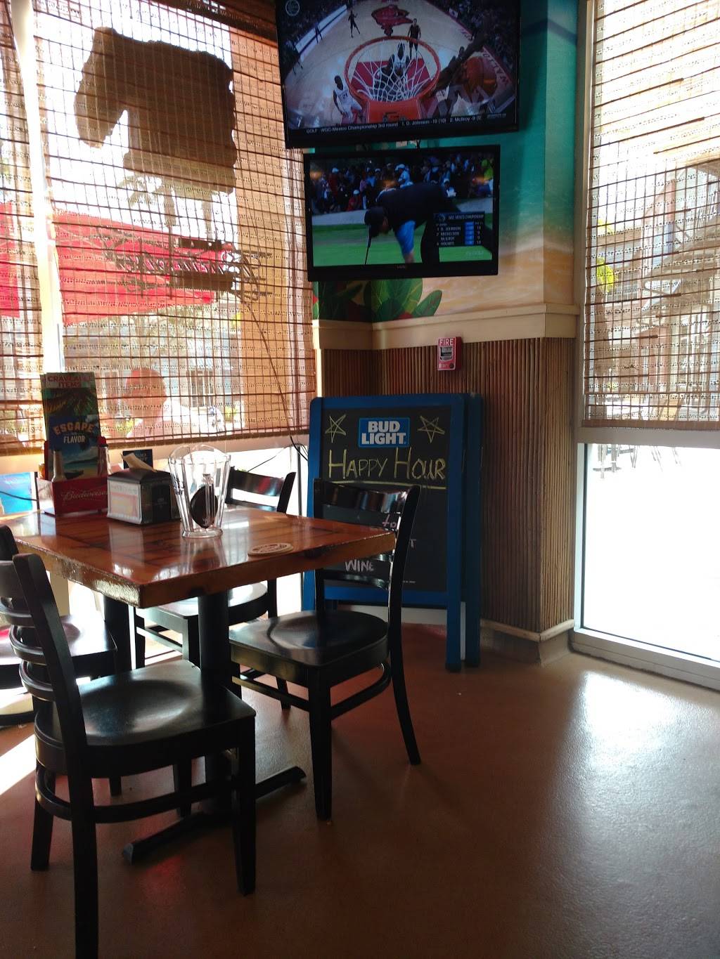 Hurricane Grill & Wings | meal takeaway | 10440 SW Village Center Dr, Port St. Lucie, FL 34987, USA | 7723459464 OR +1 772-345-9464