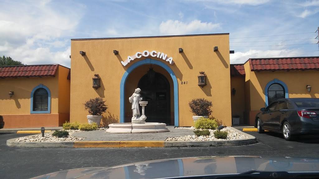 La Cocina Mexican Restaurant Roxboro #4 | restaurant | 241 S Madison Blvd, Roxboro, NC 27573, USA | 3363300300 OR +1 336-330-0300