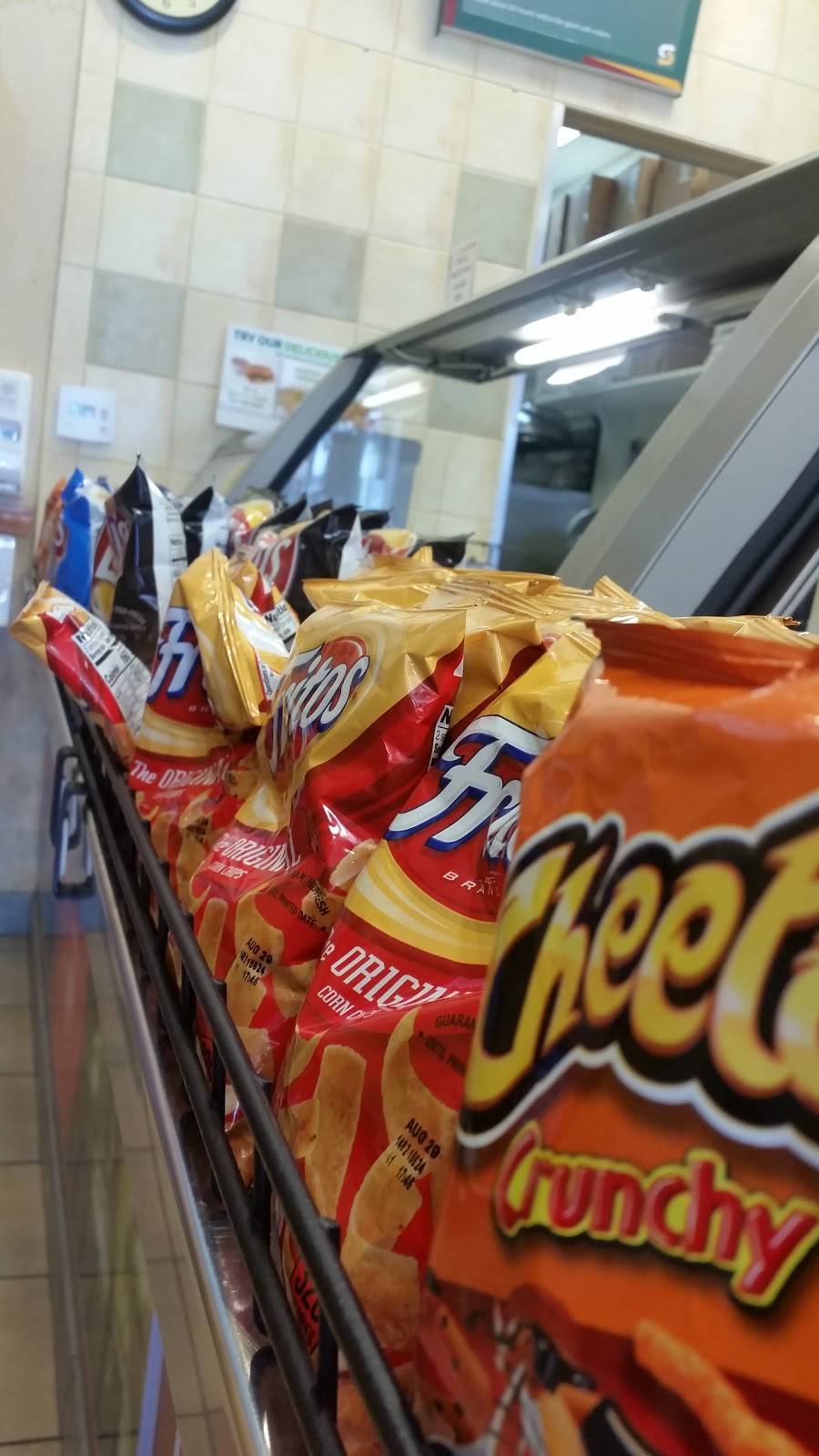 Subway Restaurants | restaurant | 6576 Van Nuys Blvd, Van Nuys, CA 91405, USA | 8187851199 OR +1 818-785-1199