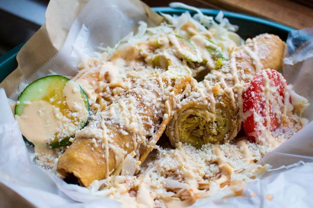 Merendero Estela | restaurant | 7107 SE 82nd Ave, Portland, OR 97266, USA | 5037574702 OR +1 503-757-4702