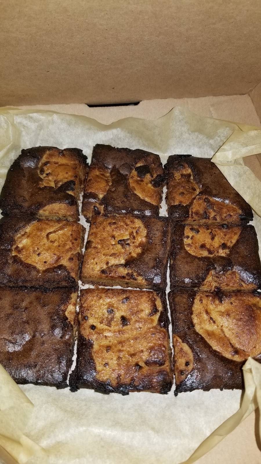 Dominos Pizza | meal delivery | 610 Compass Rd E, Baltimore, MD 21220, USA | 4106824200 OR +1 410-682-4200