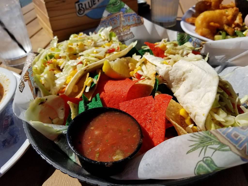 Whiskey Joes Tampa Bar & Grill | restaurant | 7720 W Courtney Campbell Causeway, Tampa, FL 33607, USA | 8132810770 OR +1 813-281-0770