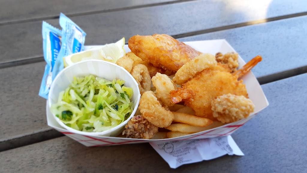 The Hook | restaurant | Pier 39, San Francisco, CA 94133, USA | 4159814318 OR +1 415-981-4318