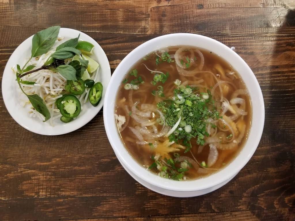 Phorage | restaurant | 3300 Overland Ave, Los Angeles, CA 90034, USA | 3108760910 OR +1 310-876-0910