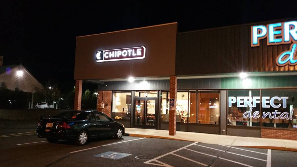 Chipotle Mexican Grill | restaurant | 65 Drum Hill Rd, Chelmsford, MA 01824, USA | 9784520693 OR +1 978-452-0693
