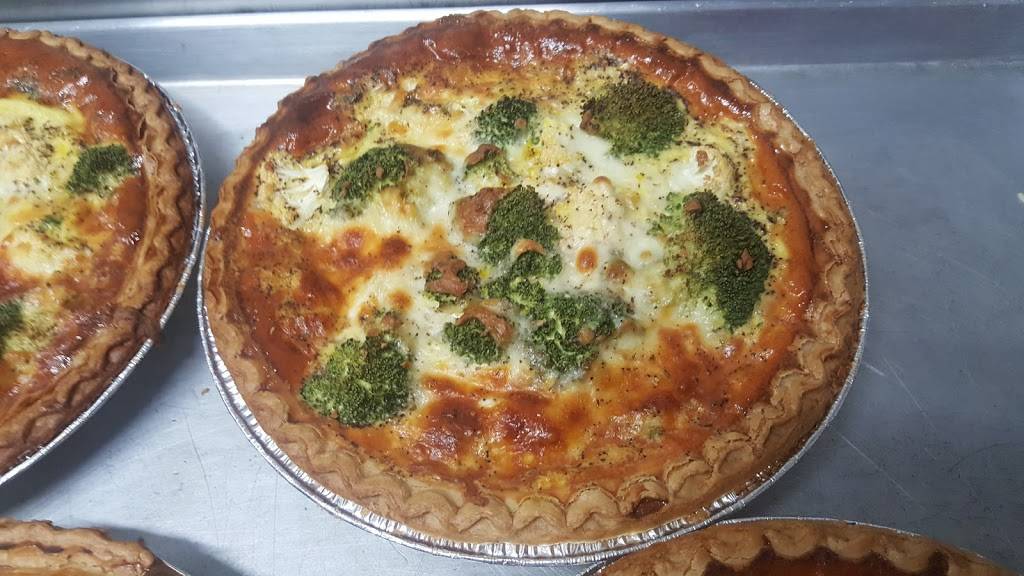 La Poulette Delray Beach | restaurant | 215 NE 6th Ave, Delray Beach, FL 33483, USA | 5619082396 OR +1 561-908-2396