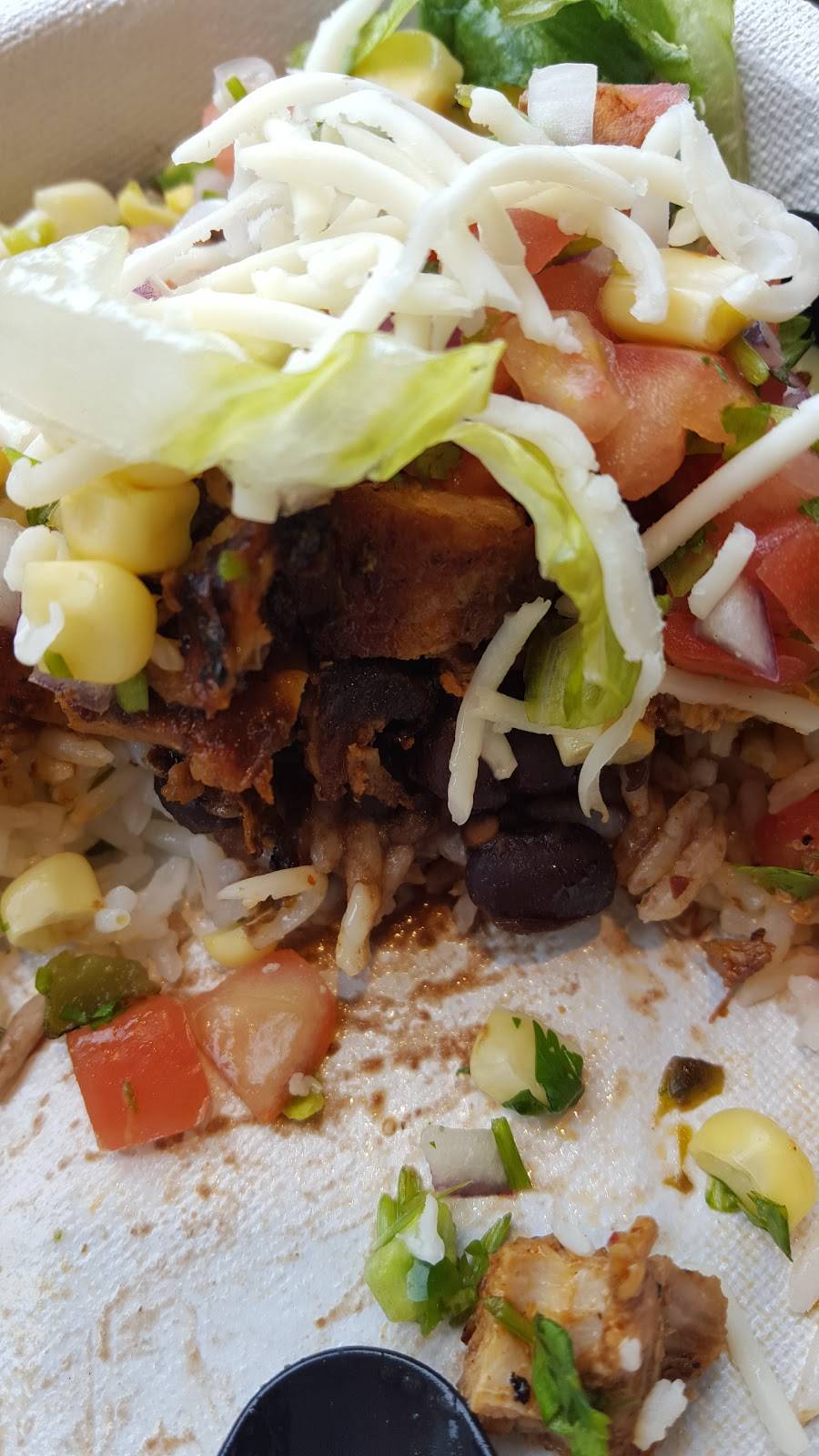 Chipotle Mexican Grill | restaurant | 5224 N Broadway Ste 102, Chicago, IL 60640, USA | 7738781132 OR +1 773-878-1132