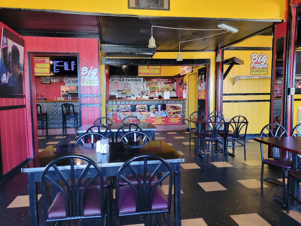 Big Poppa Burgers Chicken & Waffles | restaurant | 3300 4th St, Harvey, LA 70058, USA | 5043288089 OR +1 504-328-8089
