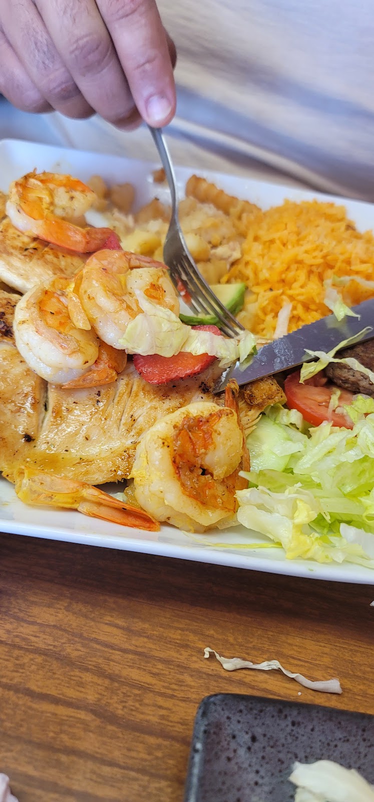El buen paladar | restaurant | 20 Village Cir ste b, Midland, TX 79701, USA | 4322187372 OR +1 432-218-7372