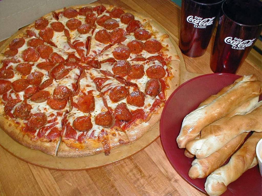 Pizza by the Harbour | restaurant | 20813 Hague Rd, Noblesville, IN 46062, USA | 3176740044 OR +1 317-674-0044