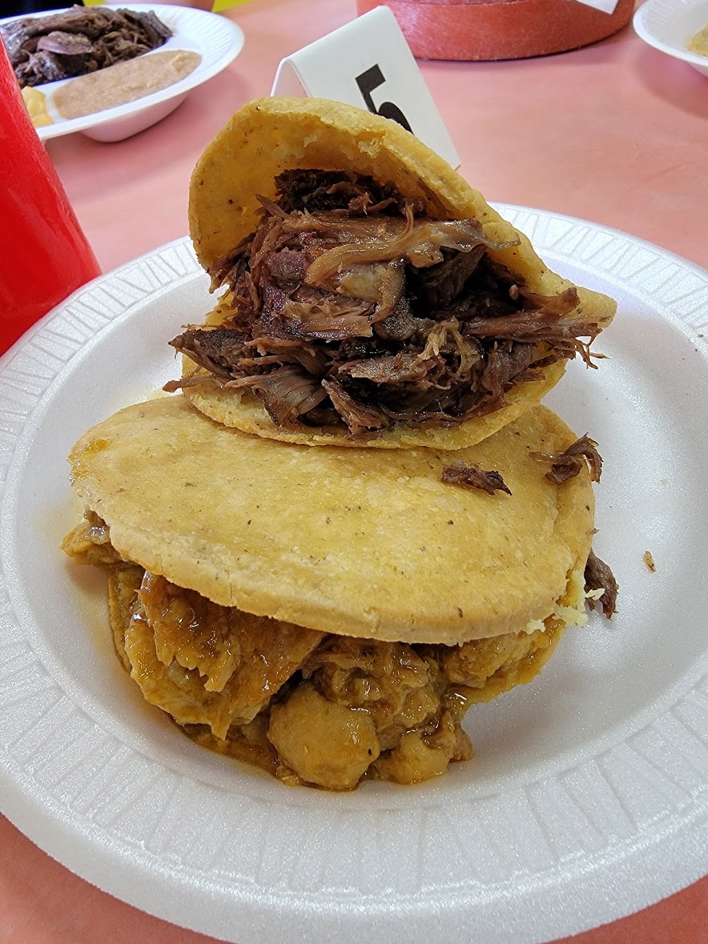 La Paloma Taqueria-Tortilleria | restaurant | 621 E Cano St, Edinburg, TX 78539, USA | 9563161515 OR +1 956-316-1515