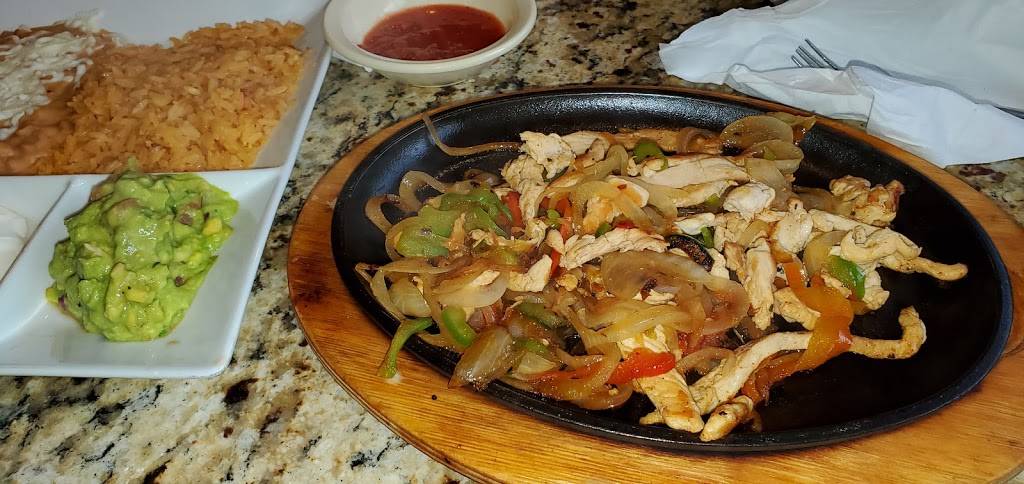 El Banquete Mexican Grille | restaurant | 1331 W Will Rogers Blvd, Claremore, OK 74017, USA | 9182834377 OR +1 918-283-4377