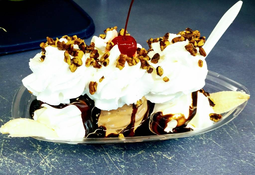 Cibiks Dairy Island | restaurant | 8295 E Washington St, Chagrin Falls, OH 44023, USA | 4405437382 OR +1 440-543-7382