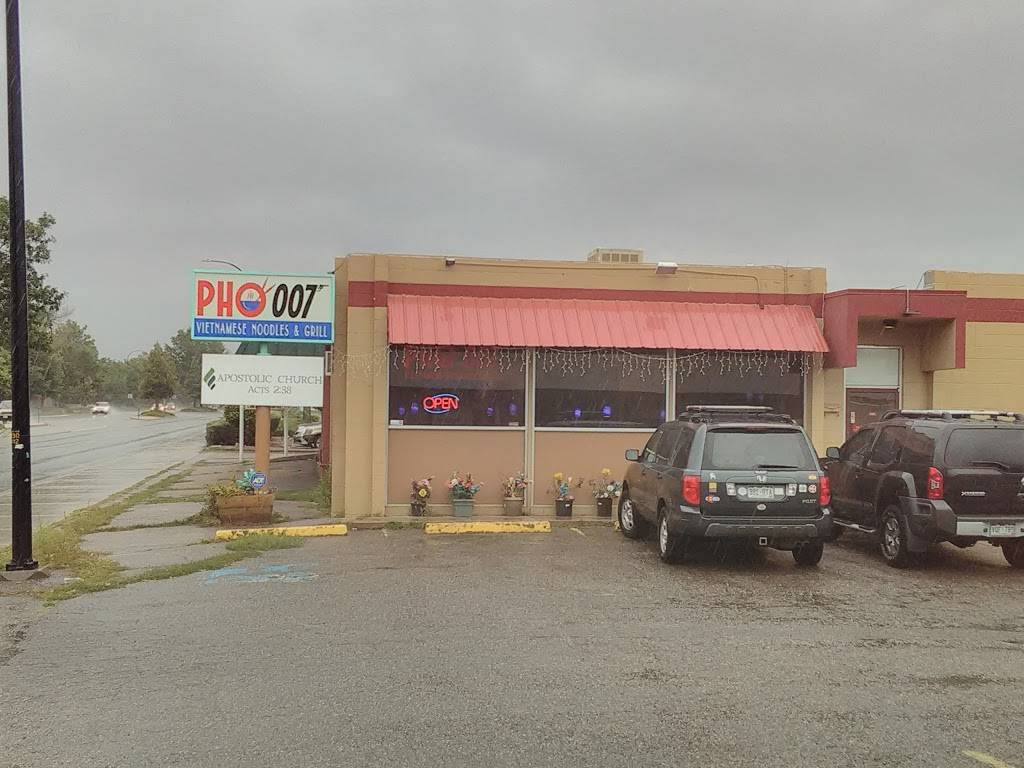 Pho Littleton | restaurant | 389 W Littleton Blvd, Littleton, CO 80120, USA | 3037975488 OR +1 303-797-5488