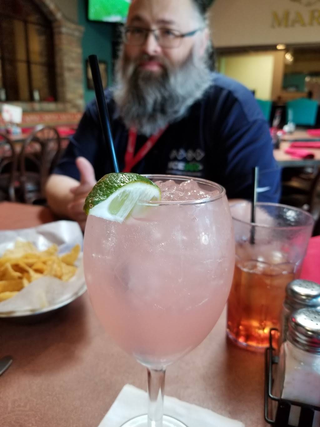 El Fenix Mexican Restaurant | restaurant | 350 E Southwest Pkwy, Lewisville, TX 75067, USA | 2144882769 OR +1 214-488-2769