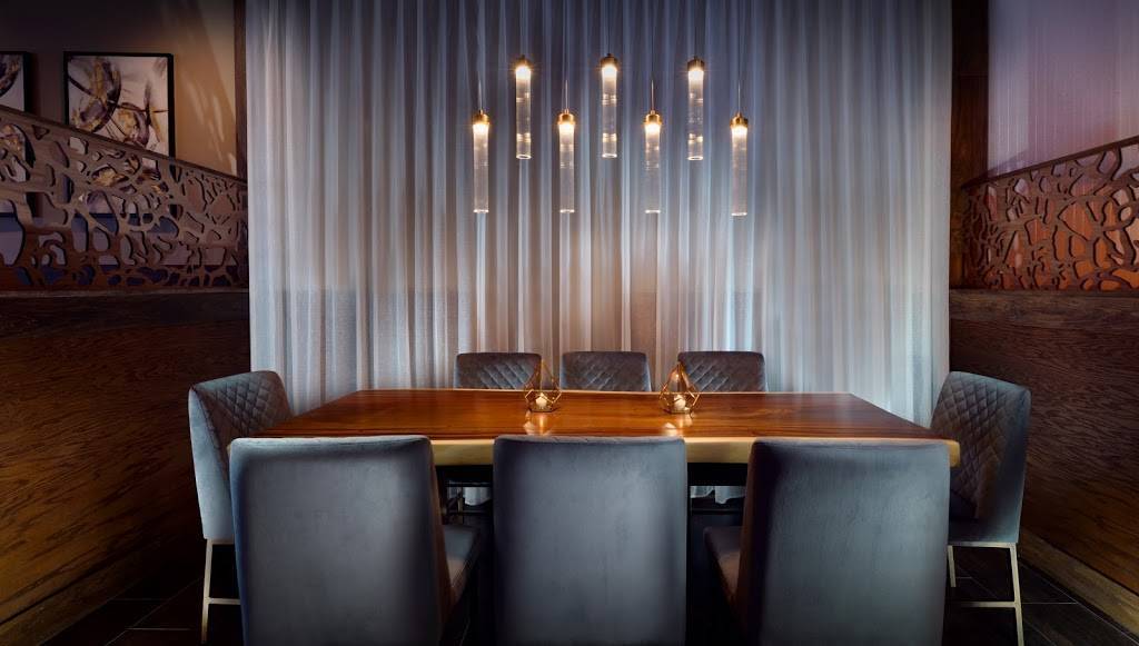 MAKS Asian Kitchen & Sushi | restaurant | 13650 Fiddlesticks Blvd #206, Fort Myers, FL 33912, USA | 2399859632 OR +1 239-985-9632