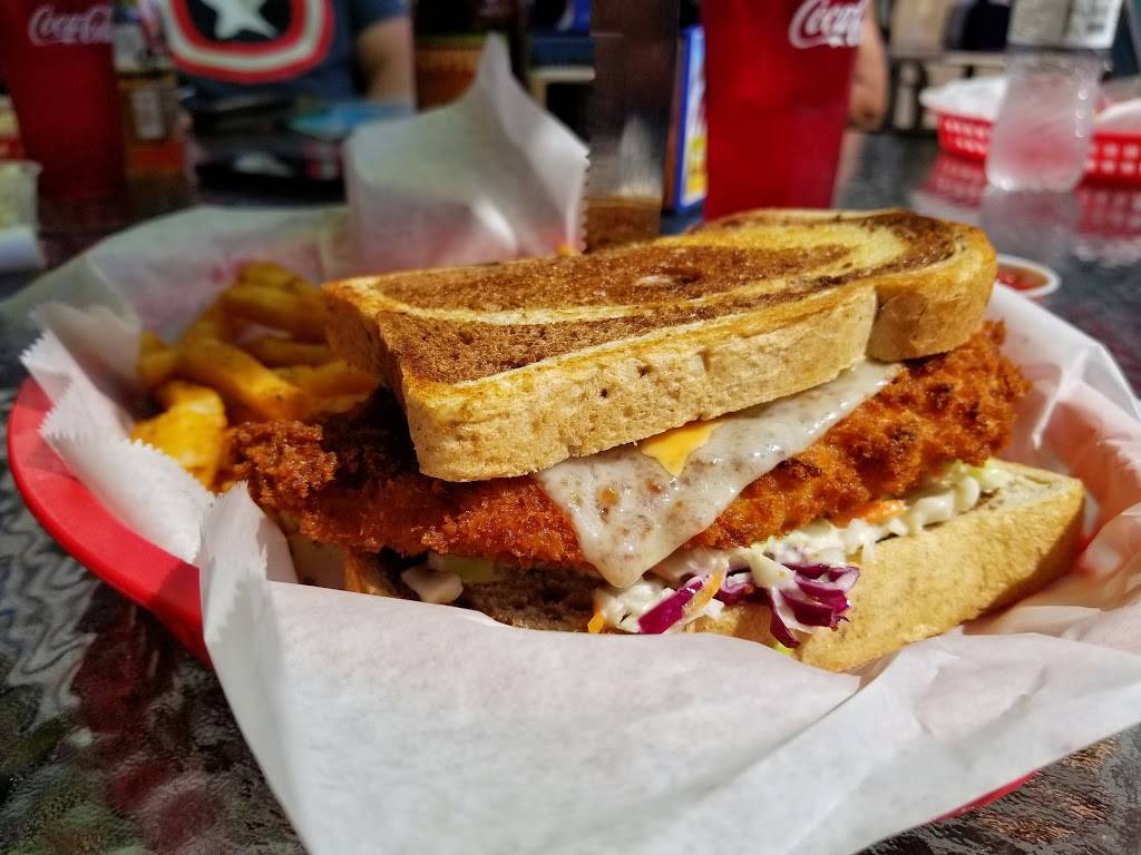 The Blue Parrot Grill | restaurant | 169 Pinnacle Ln, Mooresville, NC 28117, USA | 7046631203 OR +1 704-663-1203