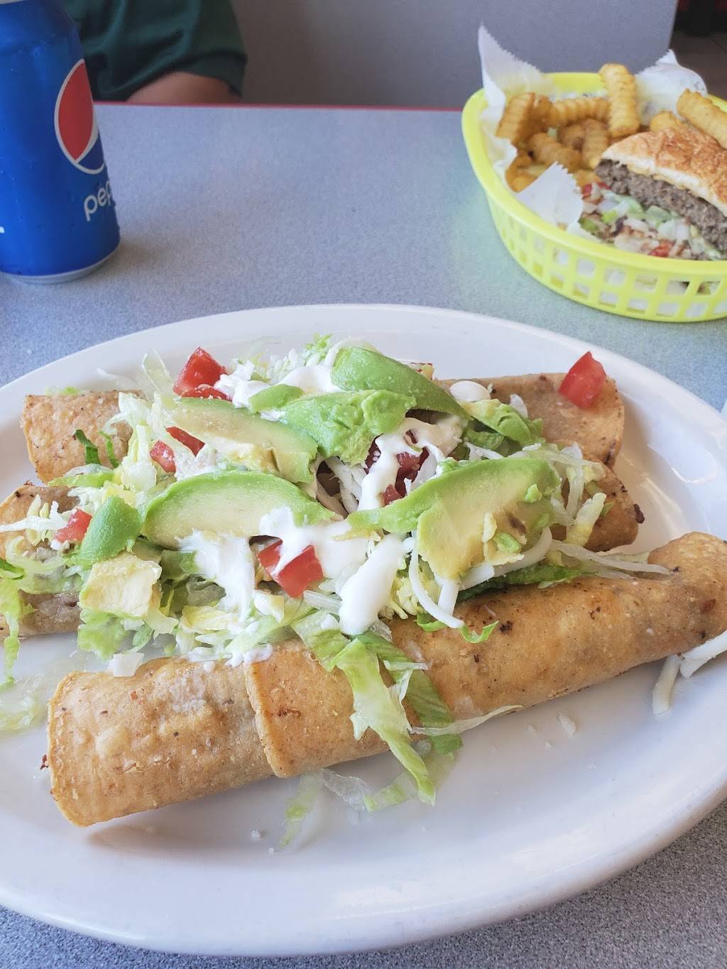 El Dorado Mexican Restaurant | restaurant | 923 W Mason St, Green Bay, WI 54303, USA | 9208788226 OR +1 920-878-8226