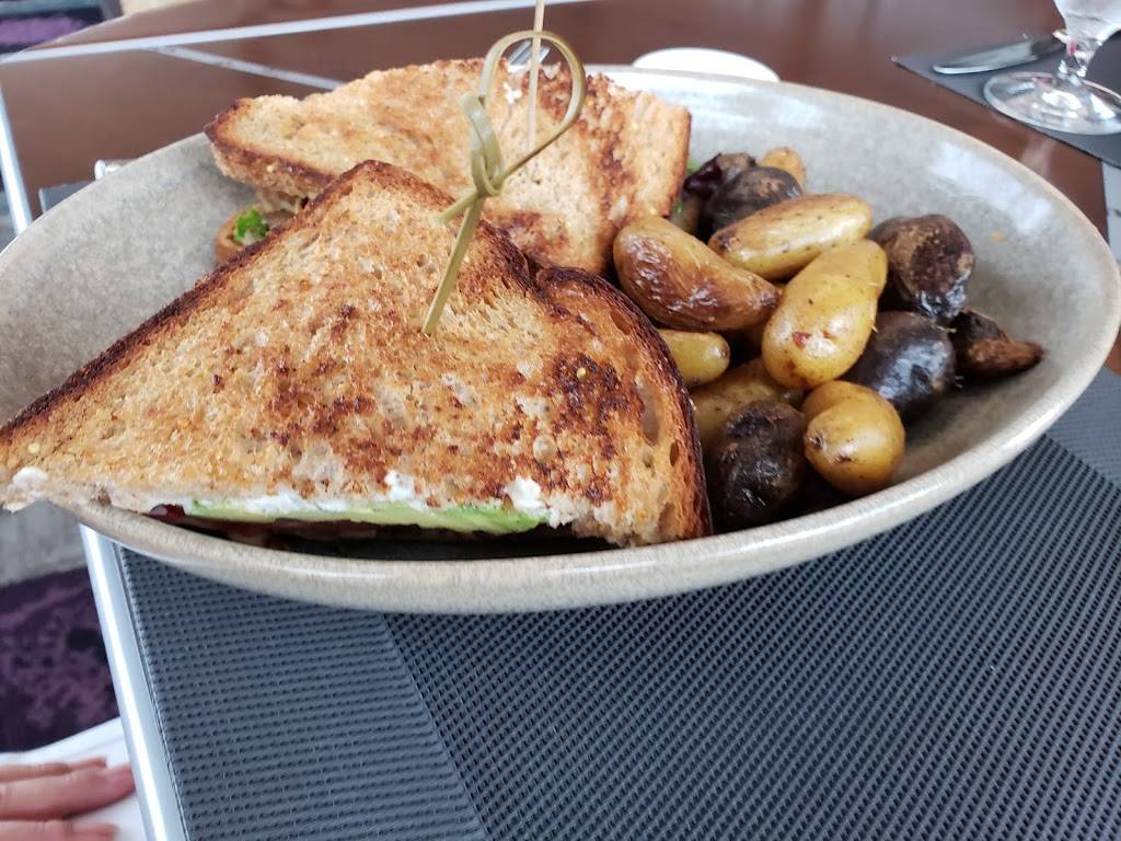 California Market at Pacifics Edge | restaurant | 120 Highland Dr, Carmel-By-The-Sea, CA 93923, USA | 8316225445 OR +1 831-622-5445