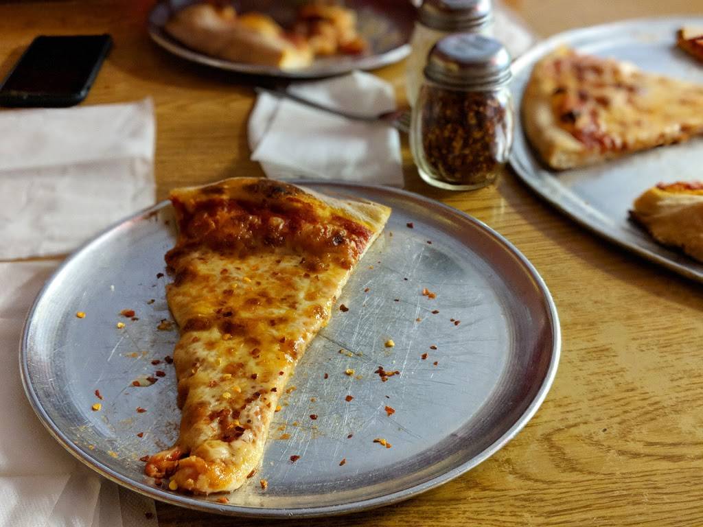 Fioris Pizzaria | restaurant | 103 Capital Ave, Pittsburgh, PA 15226, USA | 4123437788 OR +1 412-343-7788