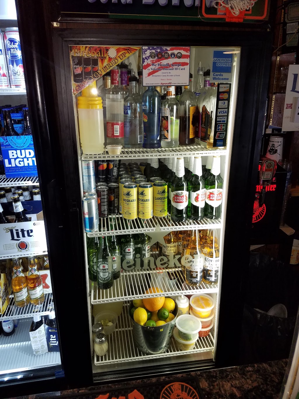 Tony Gs South Philly Style Pub and Eatery | restaurant | 1991 W Main St, Norristown, PA 19403, USA | 6105399822 OR +1 610-539-9822