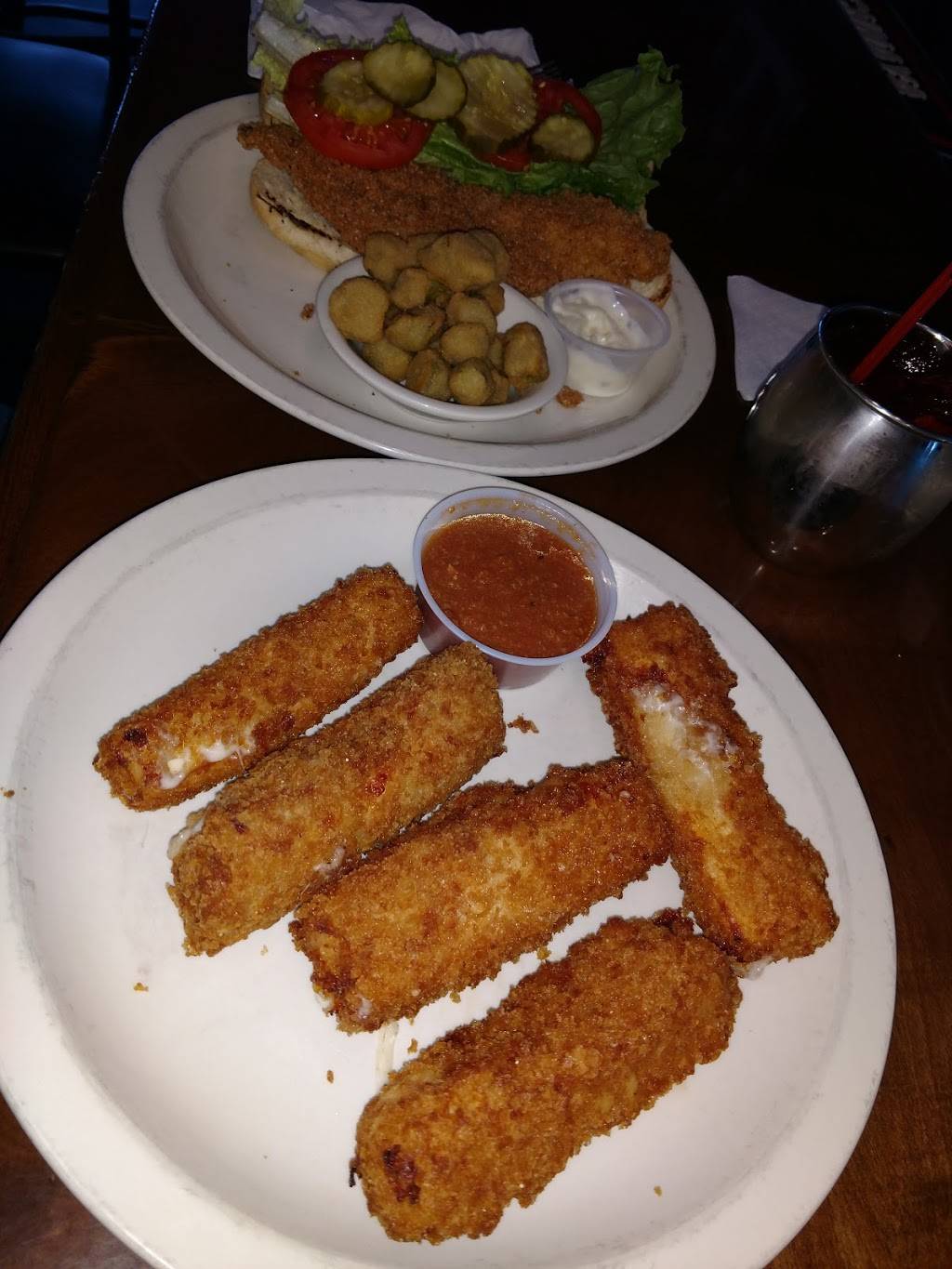 sidelines grill | restaurant | 220 Ren Mar Dr, Pleasant View, TN 37146, USA | 6157464252 OR +1 615-746-4252