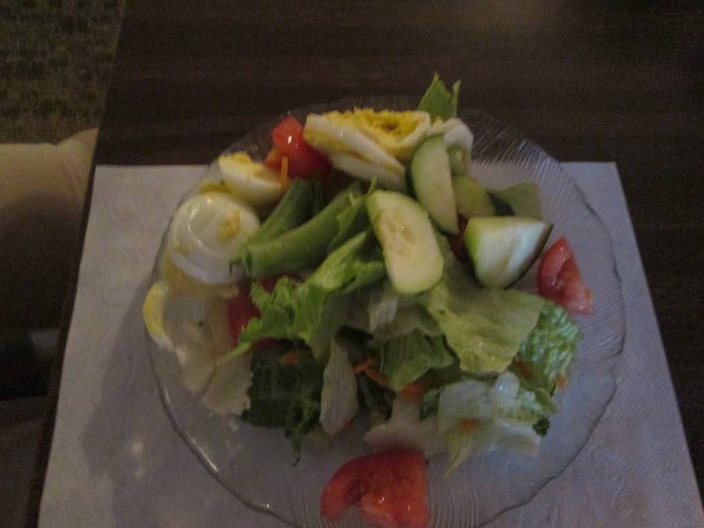 Ye Olde Underground Inn | restaurant | 219 S 6th St, Princeton, IL 61356, USA | 8158752782 OR +1 815-875-2782