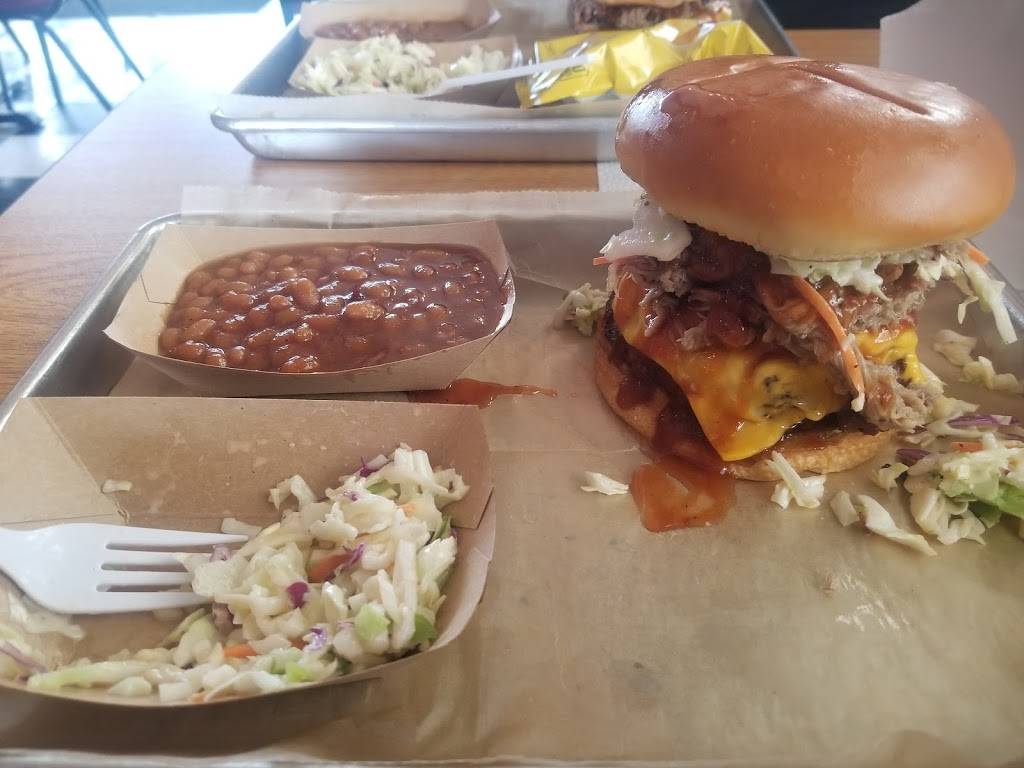 Yergys State Road BBQ | restaurant | 1447-1455 S Main St, Bluffton, IN 46714, USA | 2608244950 OR +1 260-824-4950