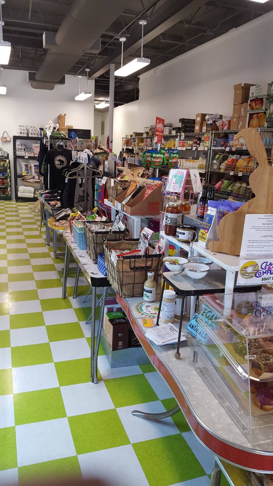 Rabbit Food Grocery | restaurant | 2425 Exposition Blvd ste a, Austin, TX 78703, USA | 5126668638 OR +1 512-666-8638