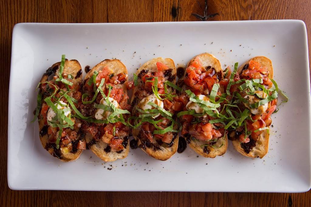 Biaggis | restaurant | 4010 W Jefferson Blvd, Fort Wayne, IN 46804, USA | 2604596700 OR +1 260-459-6700