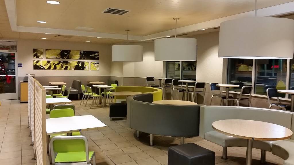 McDonalds | cafe | 1615 N Atherton St, State College, PA 16803, USA | 8142318800 OR +1 814-231-8800