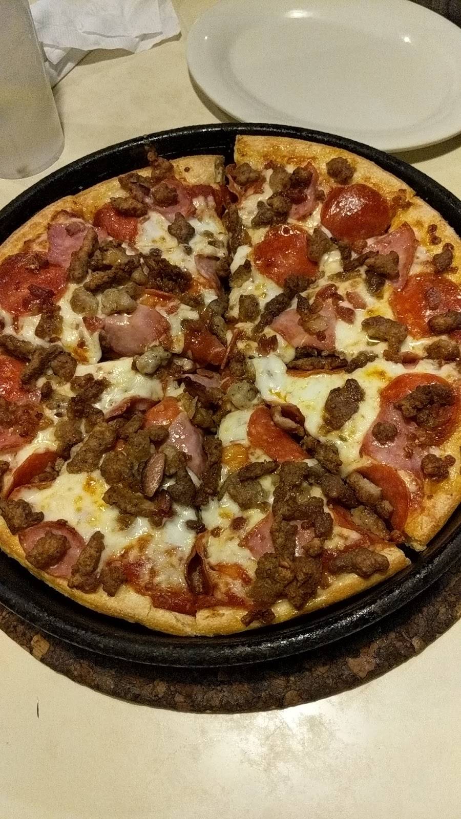 Pizza Hut | restaurant | 1054 W Eads Pkwy, Lawrenceburg, IN 47025, USA | 8125371447 OR +1 812-537-1447