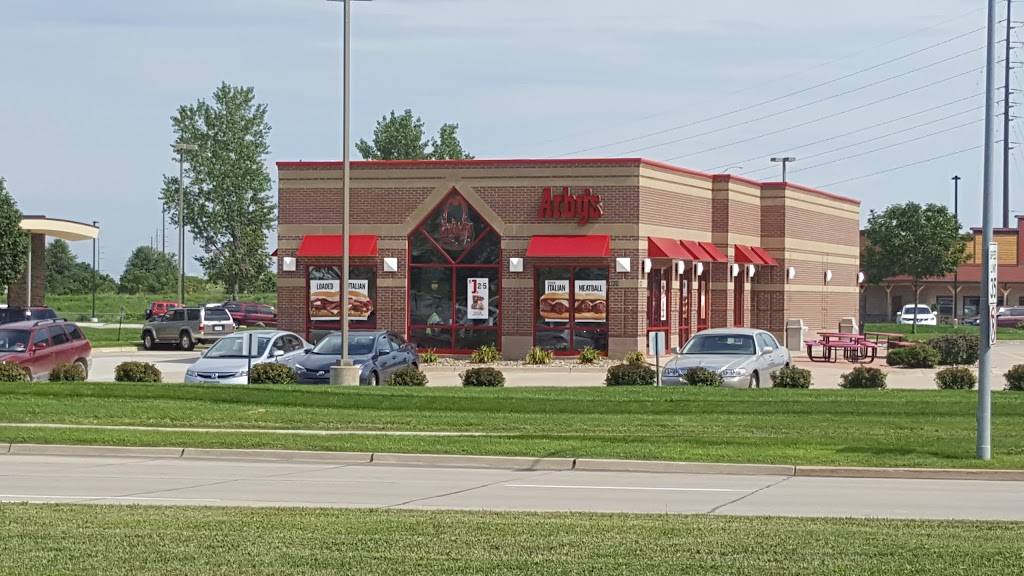 Arbys | restaurant | 4920 86th St, Urbandale, IA 50322, USA | 5153349010 OR +1 515-334-9010