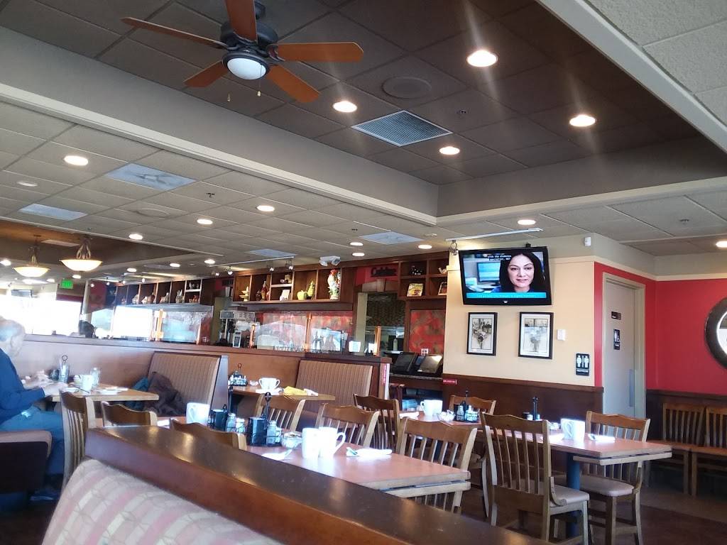 Georgias Restaurant & Pancake House Algonquin | restaurant | 1470 S Randall Rd, Algonquin, IL 60102, USA | 2243330695 OR +1 224-333-0695