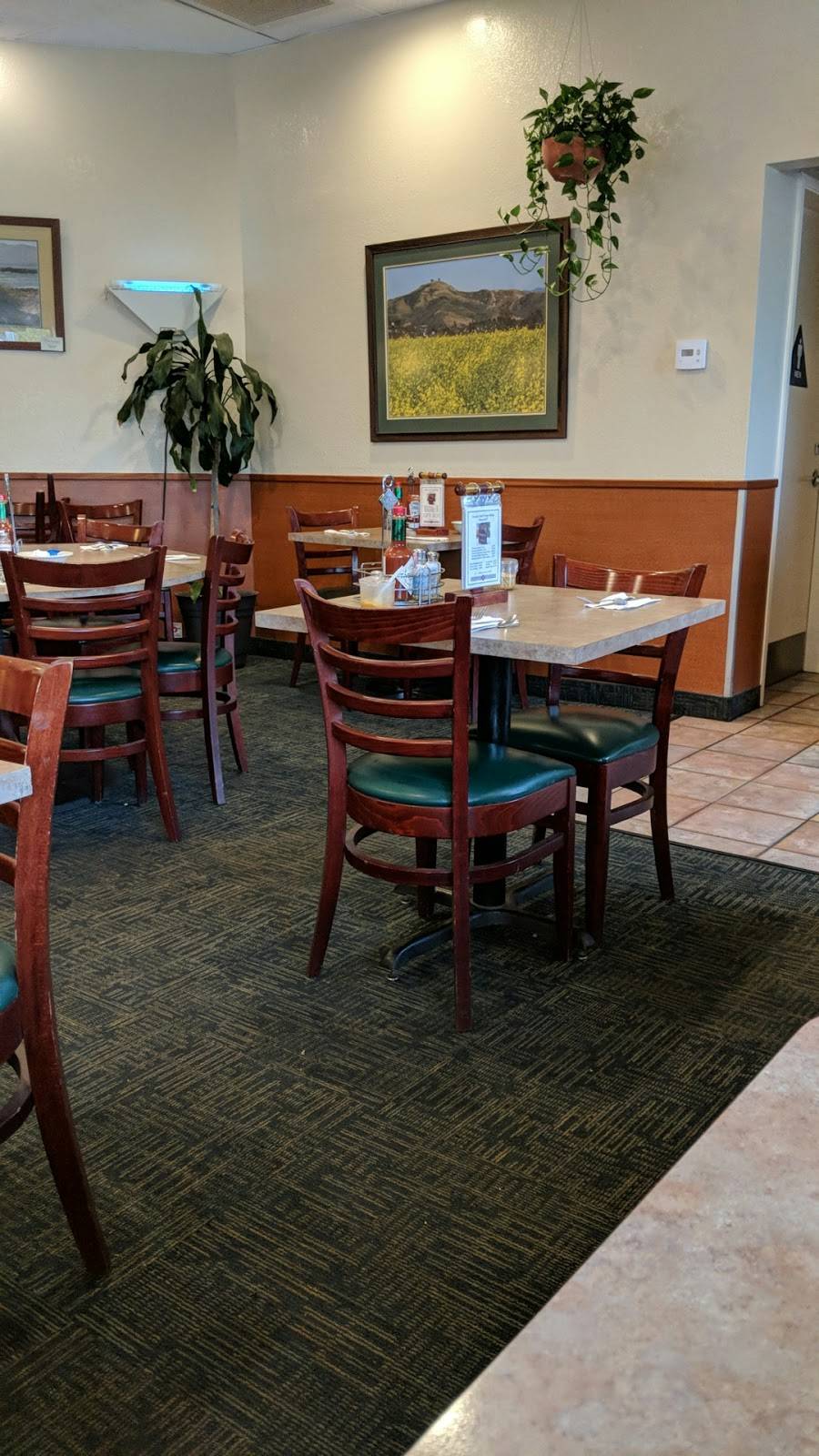 Dannys Deli & Grill | meal takeaway | 3263 Telegraph Rd, Ventura, CA 93003, USA | 8052899200 OR +1 805-289-9200