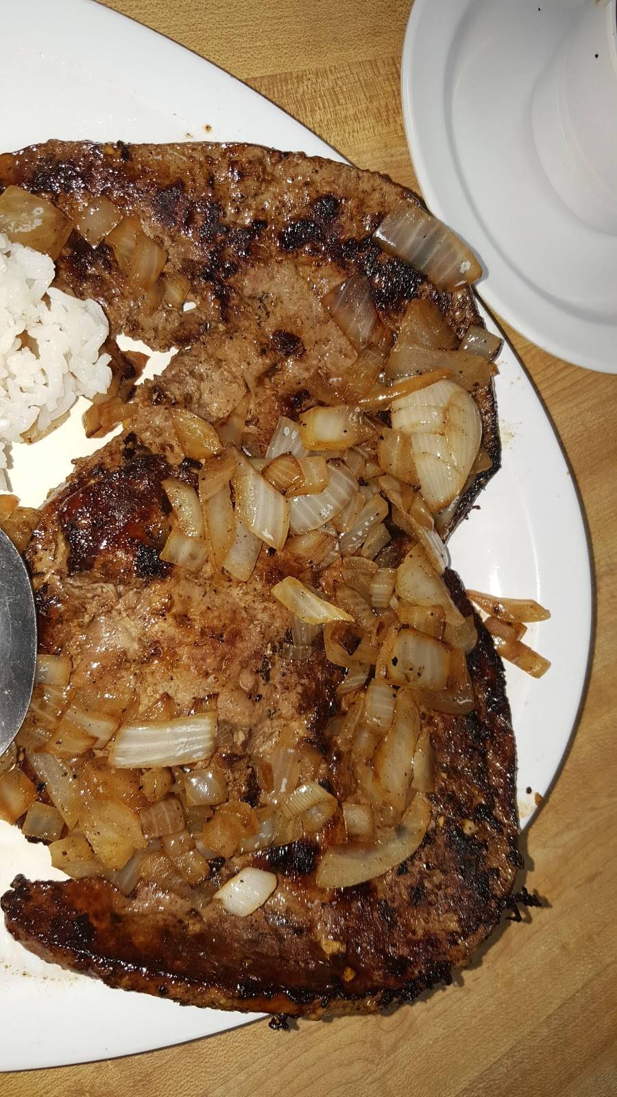 Lorenzo Cafeteria | restaurant | 10450 NW South River Dr, Medley, FL 33178, USA | 3058871131 OR +1 305-887-1131